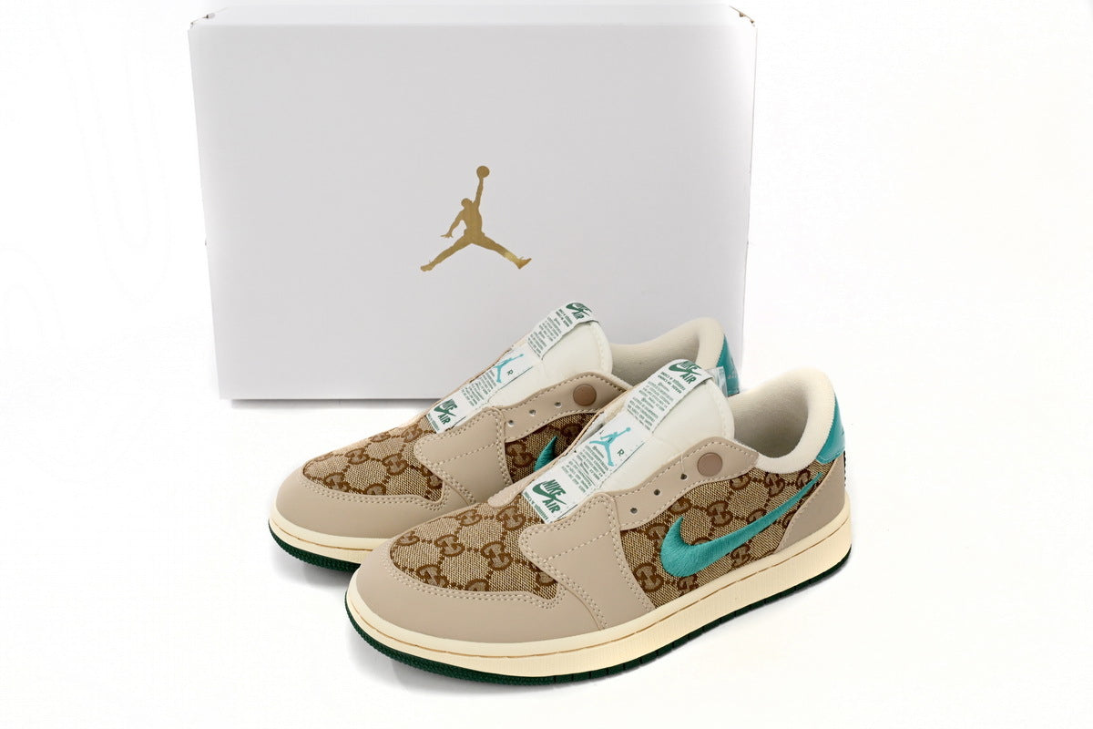 Air Jordan 1 Low Aqua Reps Sneaker AV3918-658