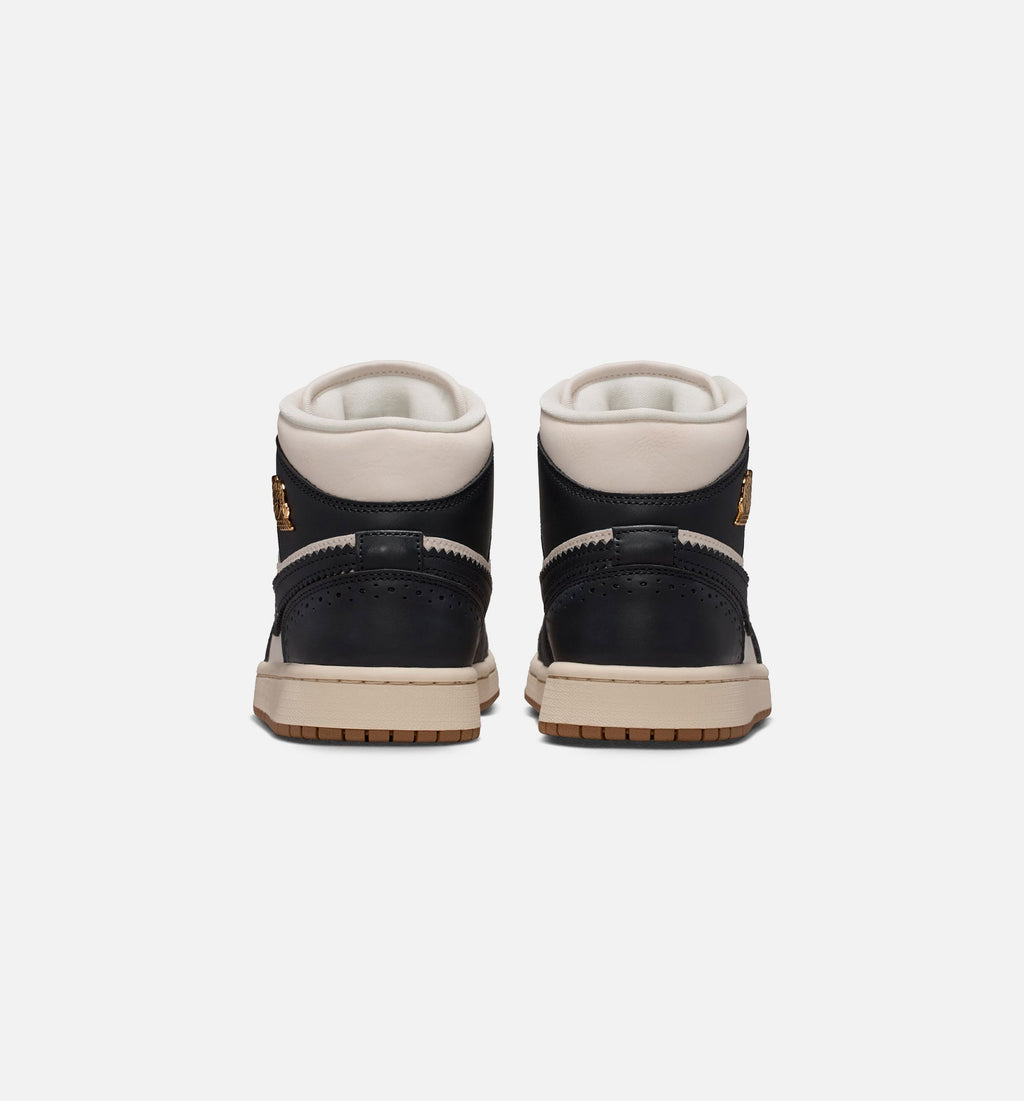 Air Jordan 1 Mid SE – Women's Lifestyle Shoe in Off-Noir/Chalk/Pearl White