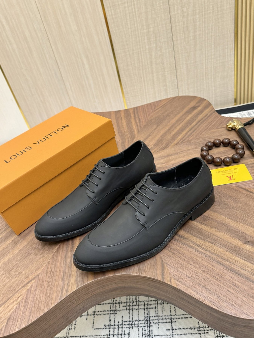 Louis Vuitton Plain-Toe Lace-Up Shoes